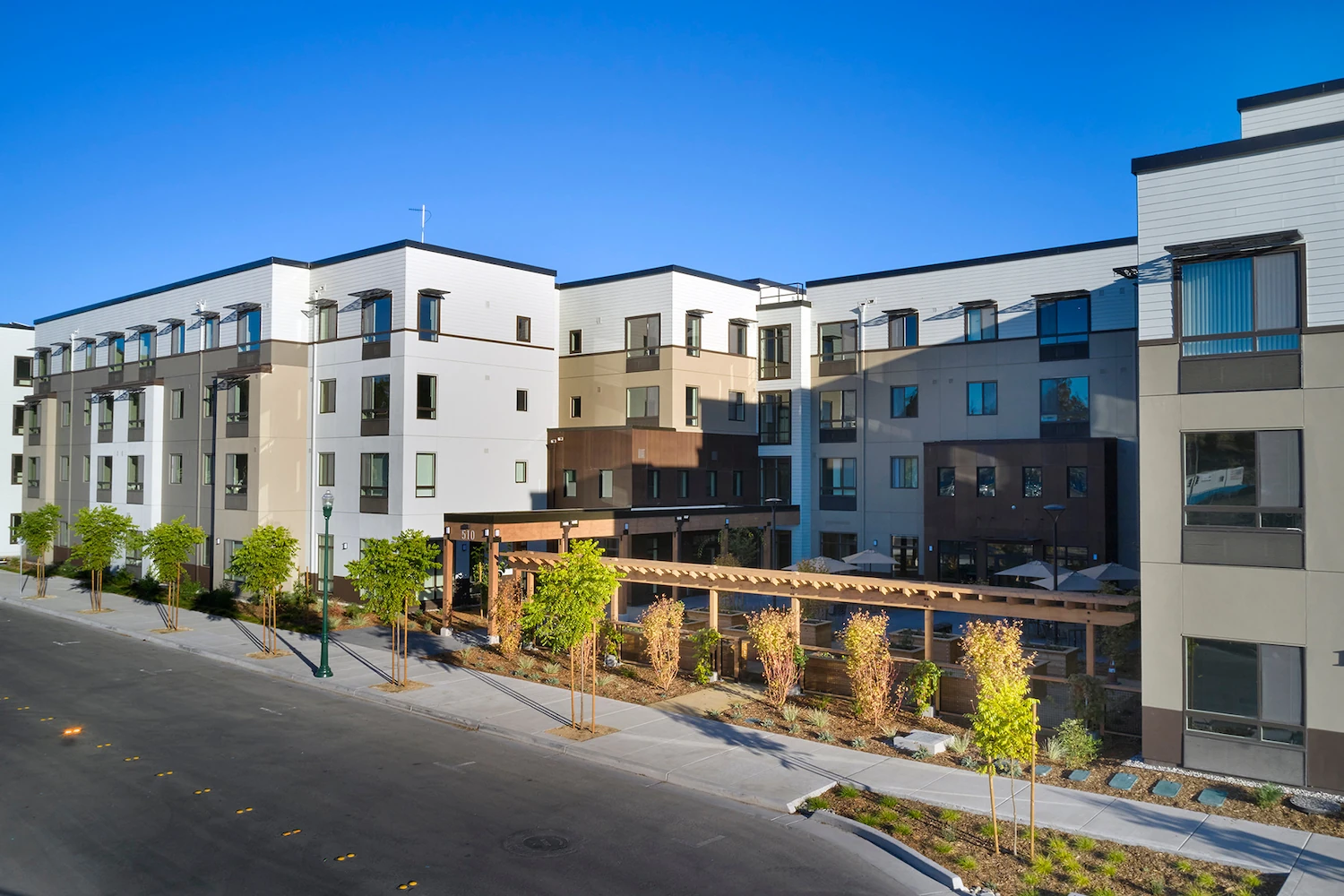 Photo of Laurel at Perennial Park housing complex