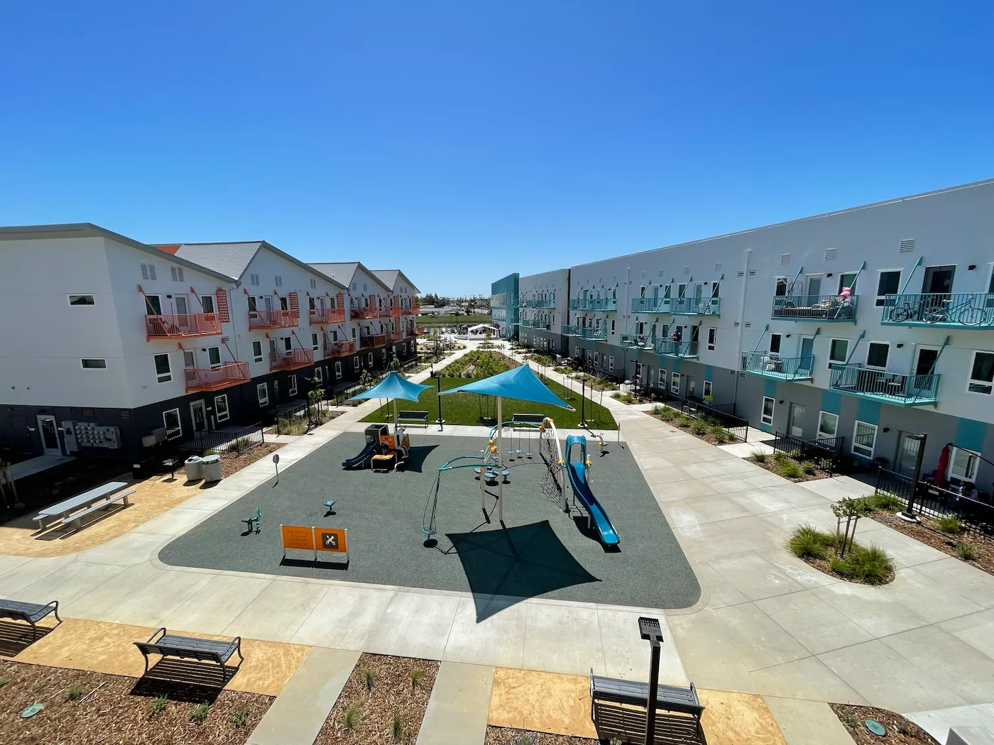 Mutual Housing on the Boulevard