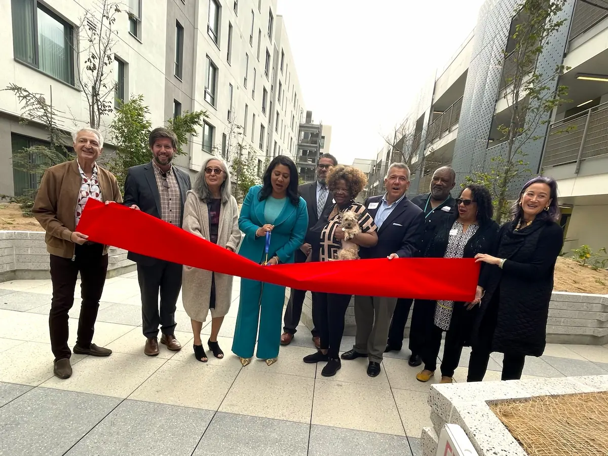 star view court ribbon-cutting ceremony